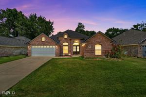 featured image of 1028 Cressmont St