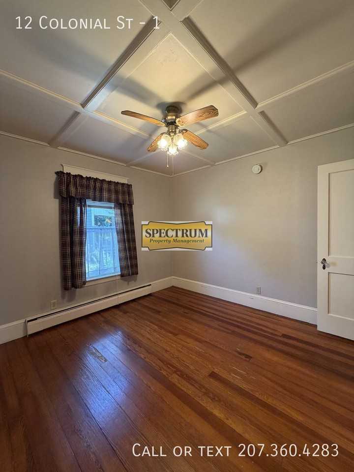12 Colonial St #1 - Photo 7 of 11