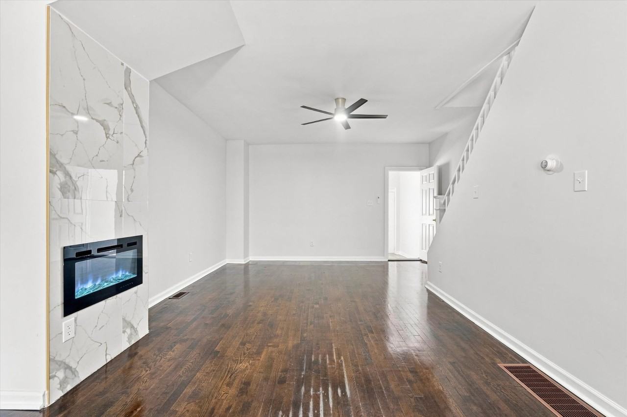 1032 S Frazier St - Photo 5 of 13