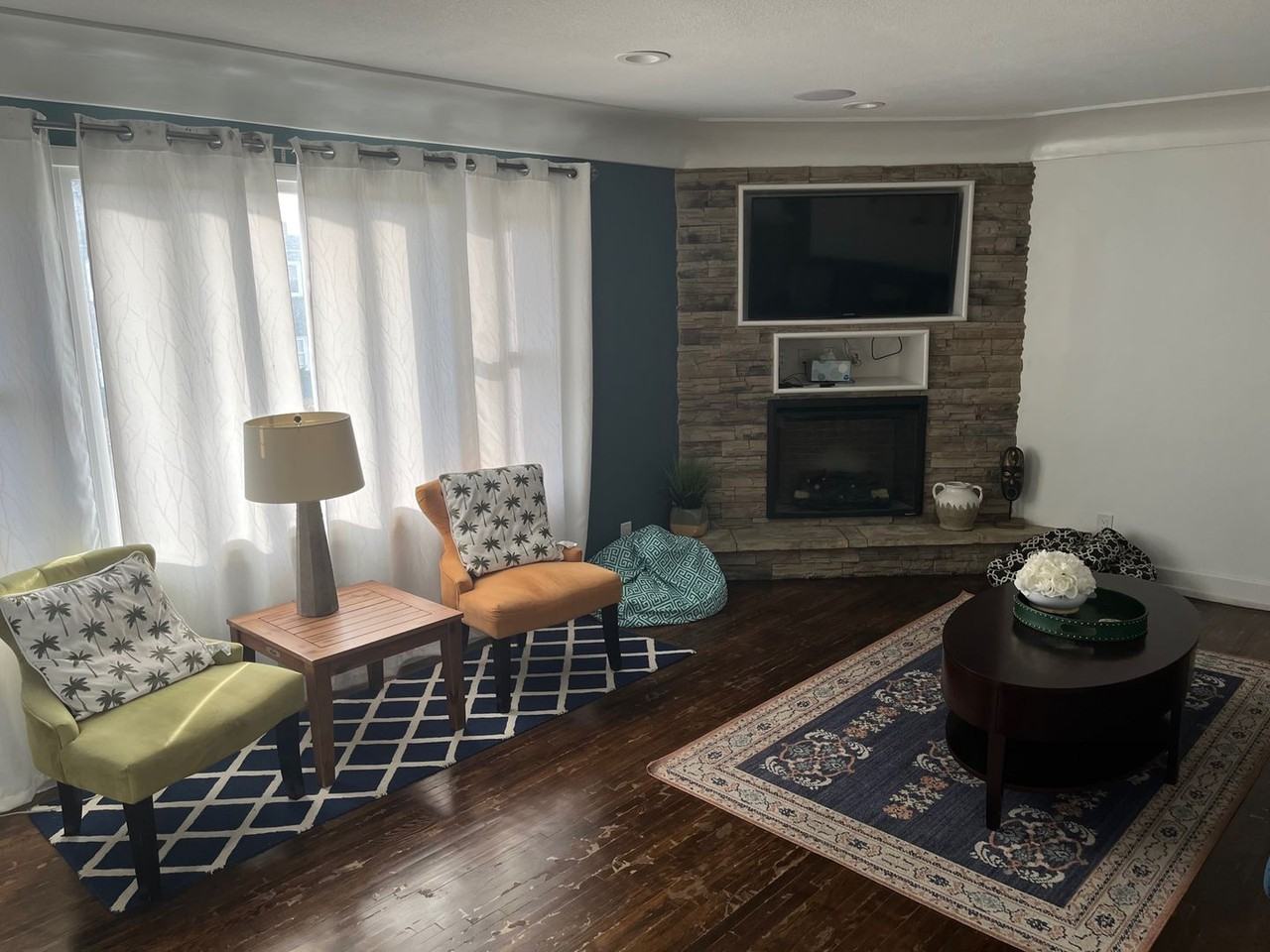 115 16th St Ne #B - Photo 5 of 14