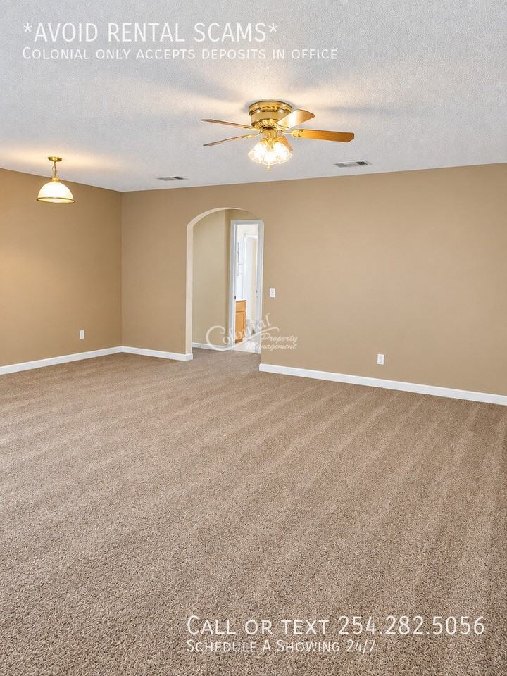 4306 Fieldcrest Dr - Photo 5 of 13