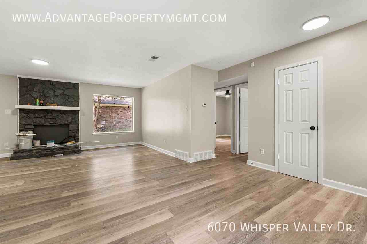 6070 Whisper Valley Dr - Photo 6 of 20