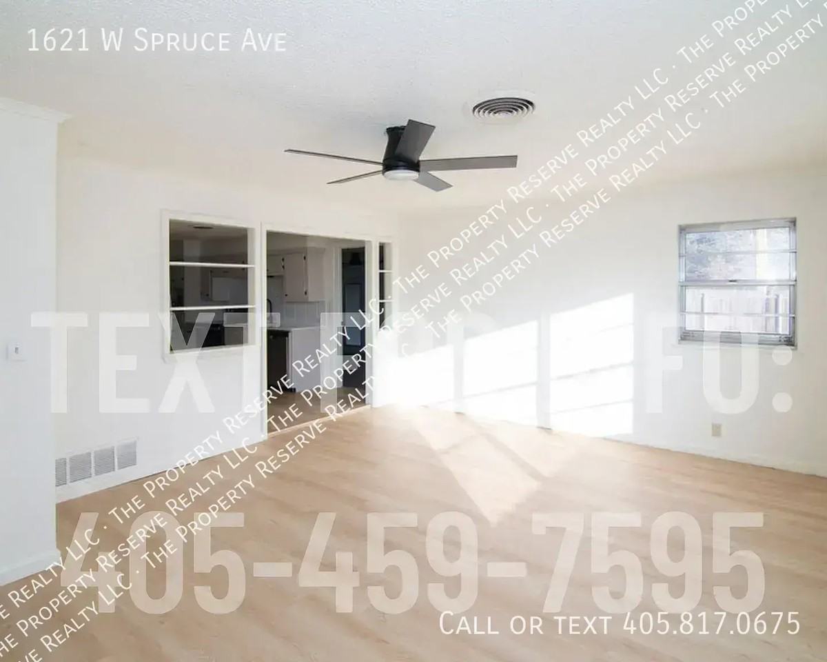 1621 W Spruce Ave - Photo 7 of 19