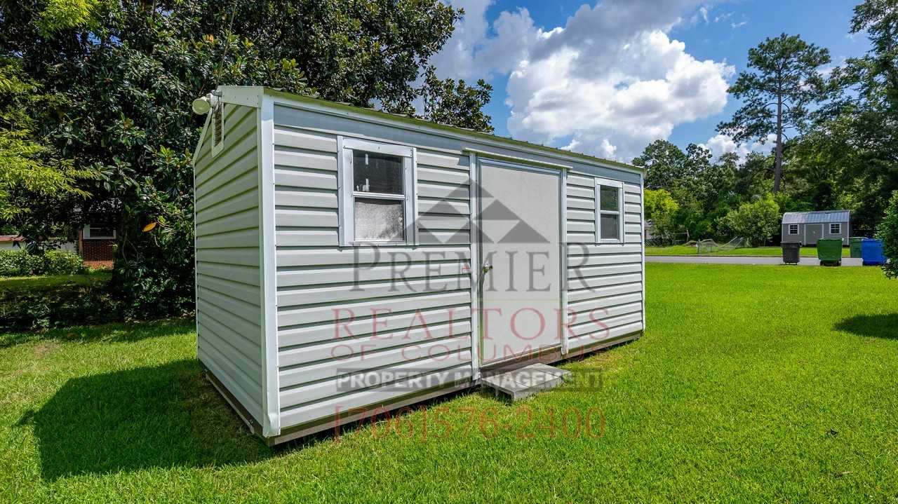 1819 Rosemary Ln - Photo 5 of 29