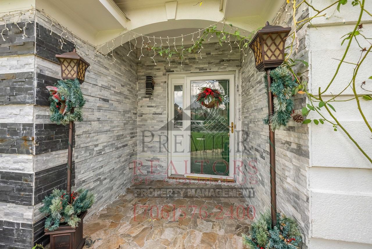 5924 Big Oak Dr - Photo 4 of 38