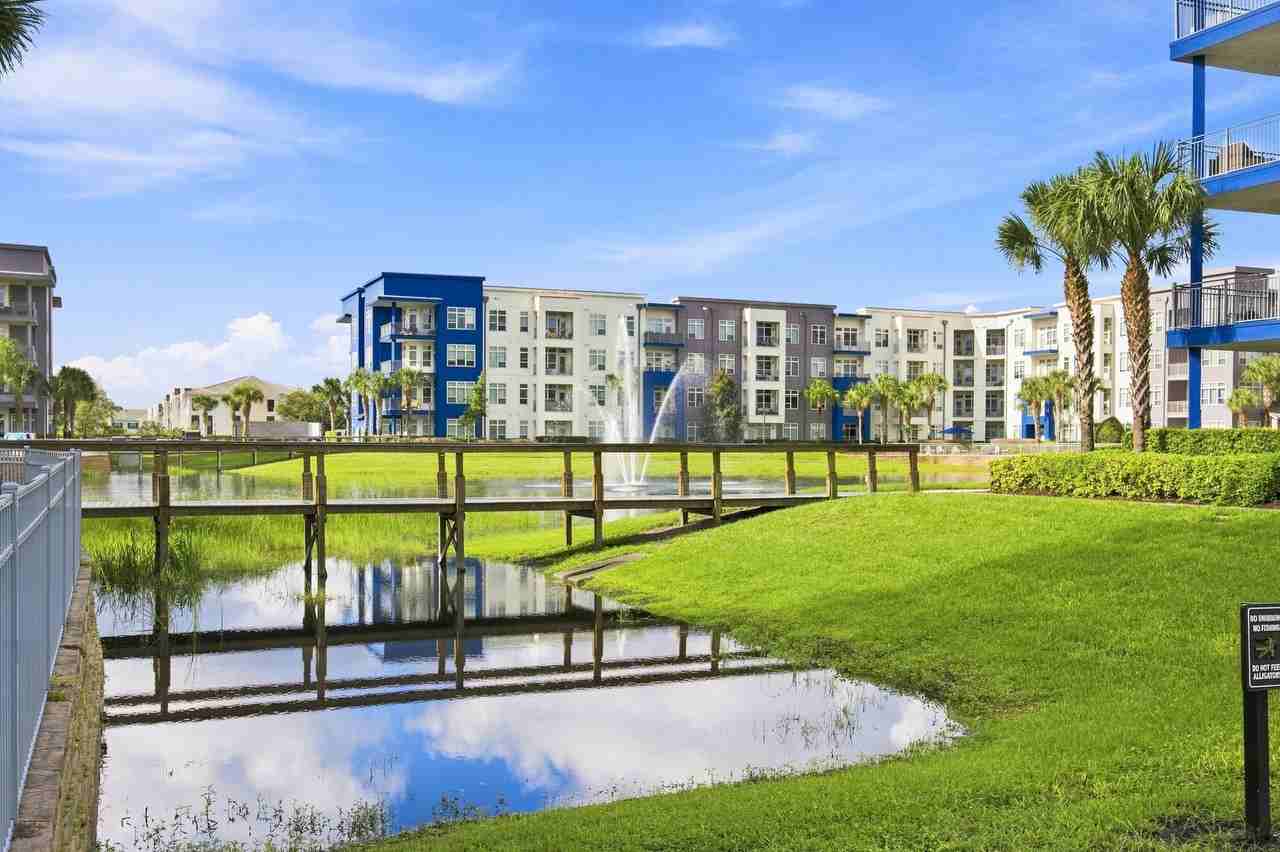 Solstice Apartments - Photo 5 of 30