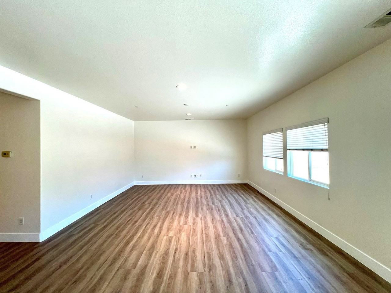 4434 Jericho St - Photo 2 of 41