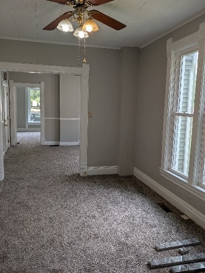 405 West White Street - Photo 7 of 39
