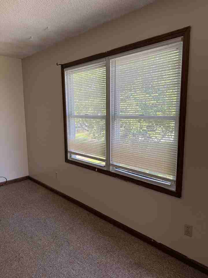 273 Keystone Drive - Photo 5 of 50