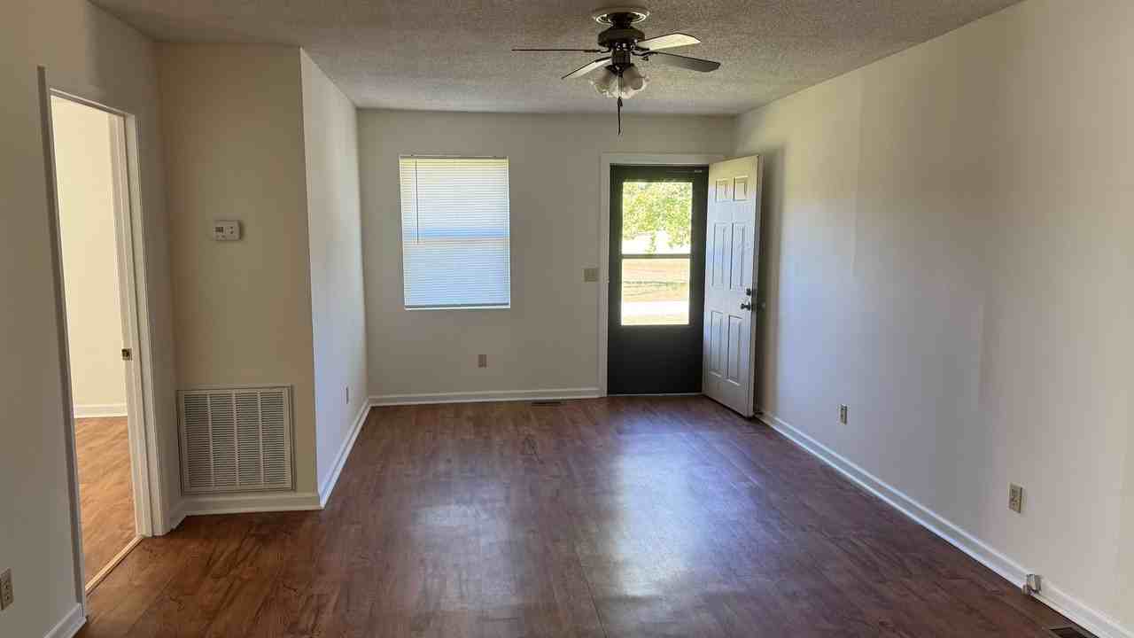 115 County Road 71 Unit B - Photo 2 of 6