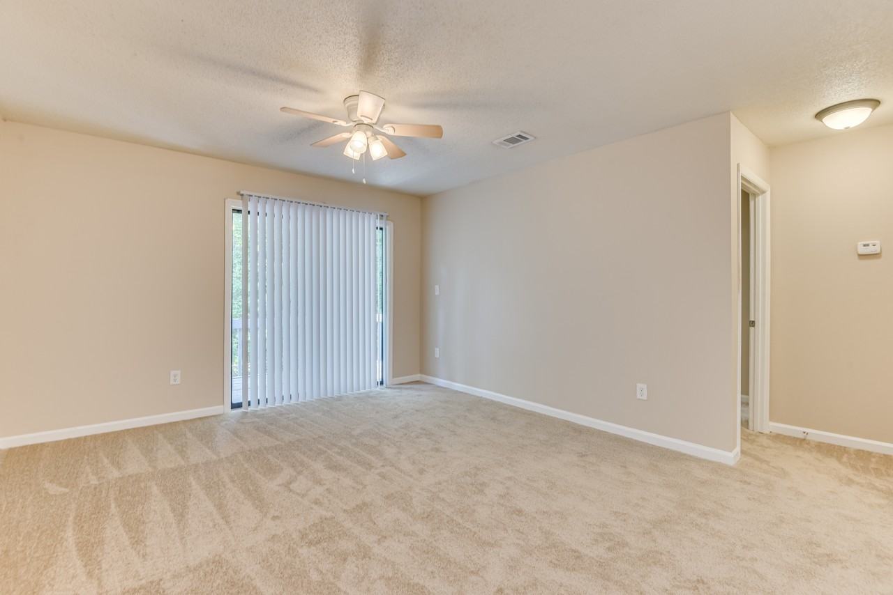 Woodlake Apartments - Photo 3 of 25