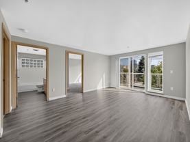 5200 Roosevelt Way NE, Seattle - Photo 1 of 1