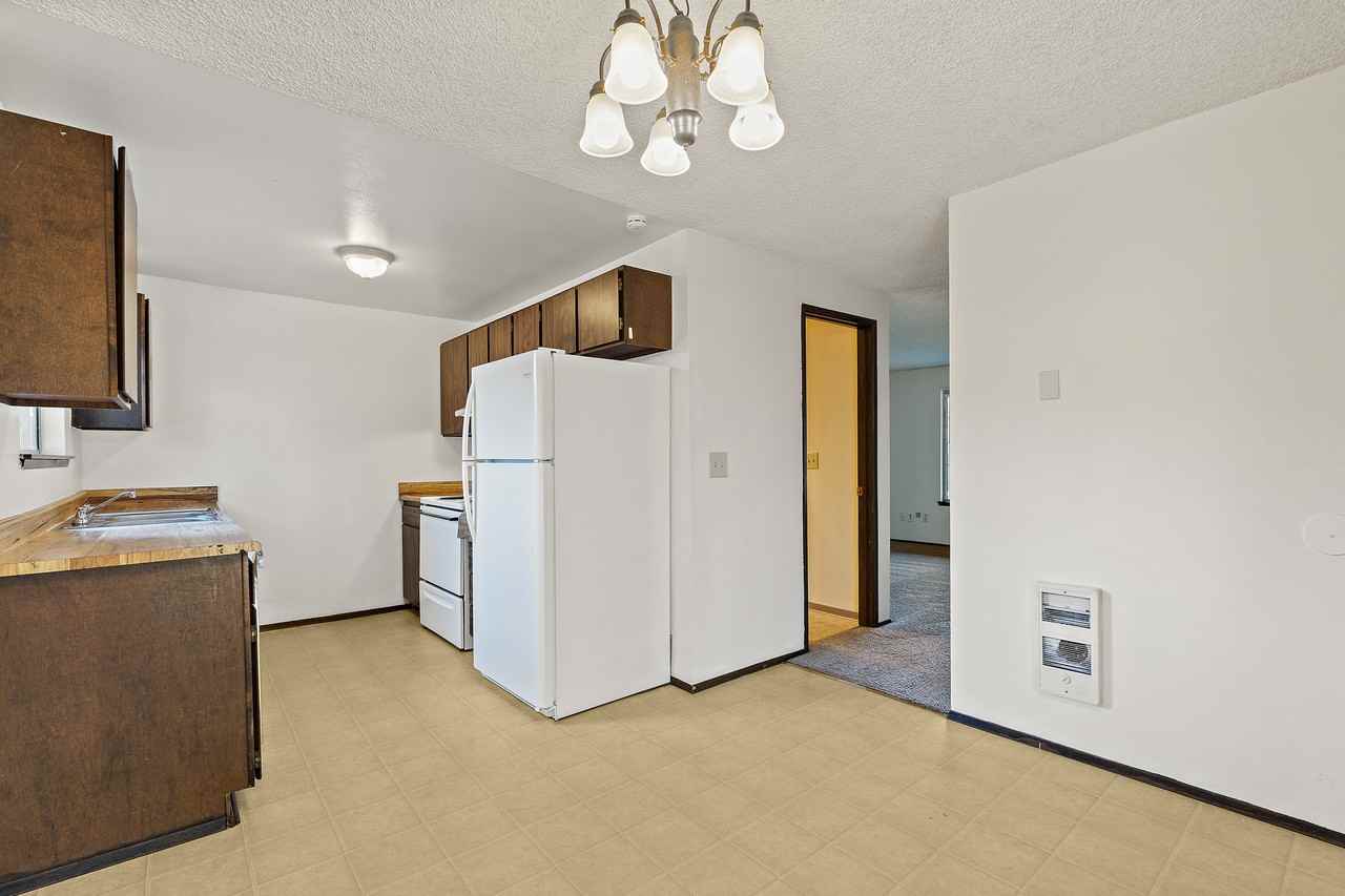 1507 150th St Ct S, Spanaway - Photo 2 of 21