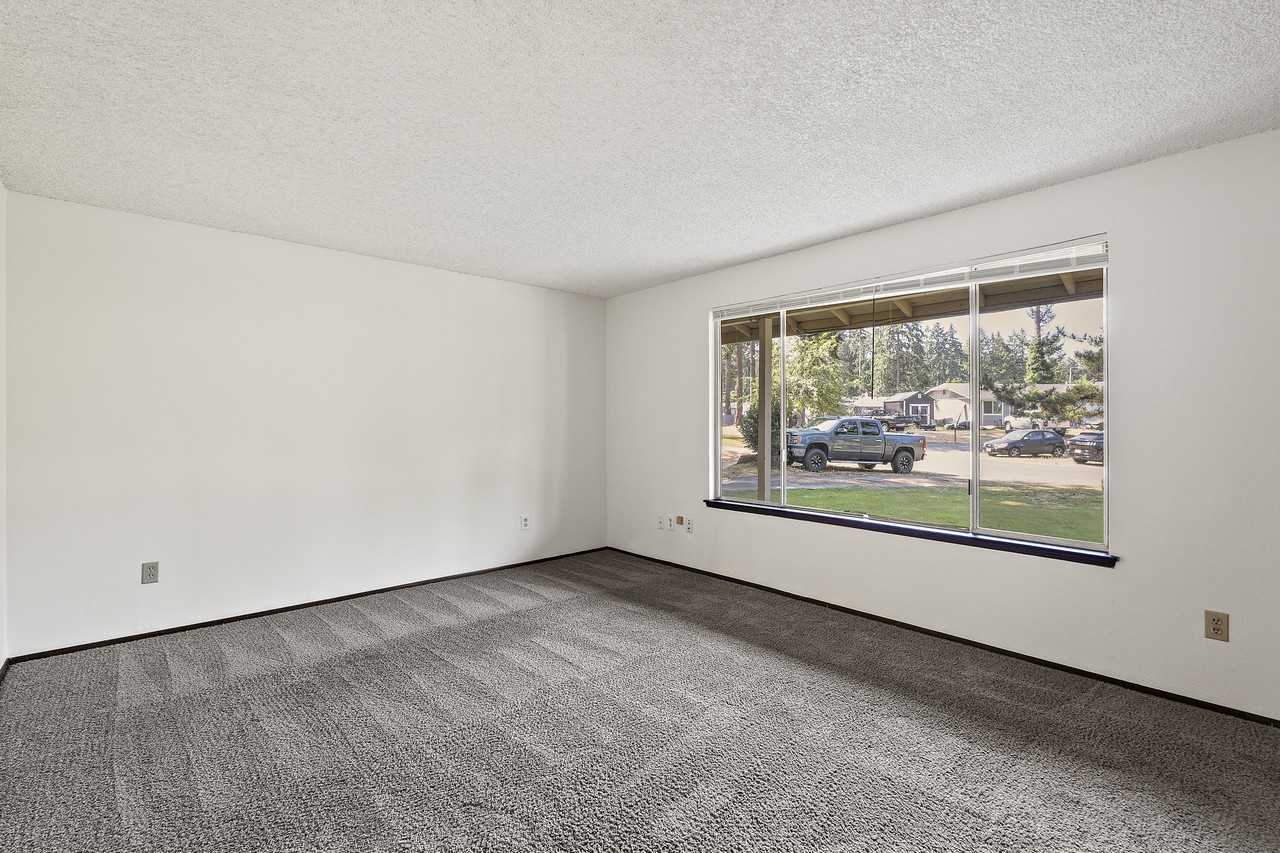 1507 150th St Ct S, Spanaway - Photo 7 of 21