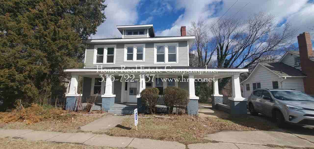4011 Indiana Ave