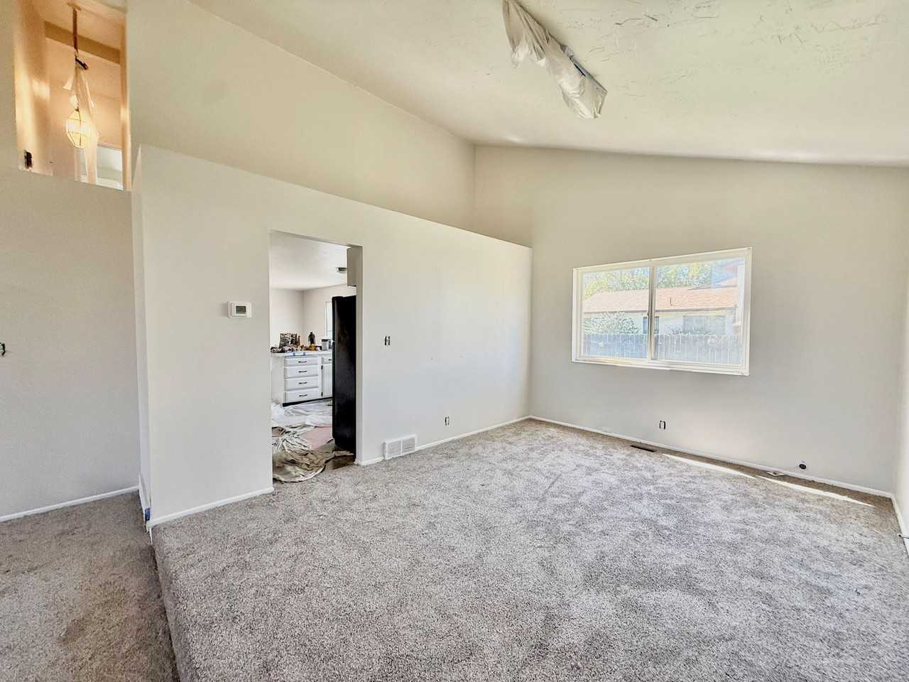 6424 S Westridge St - Photo 6 of 28