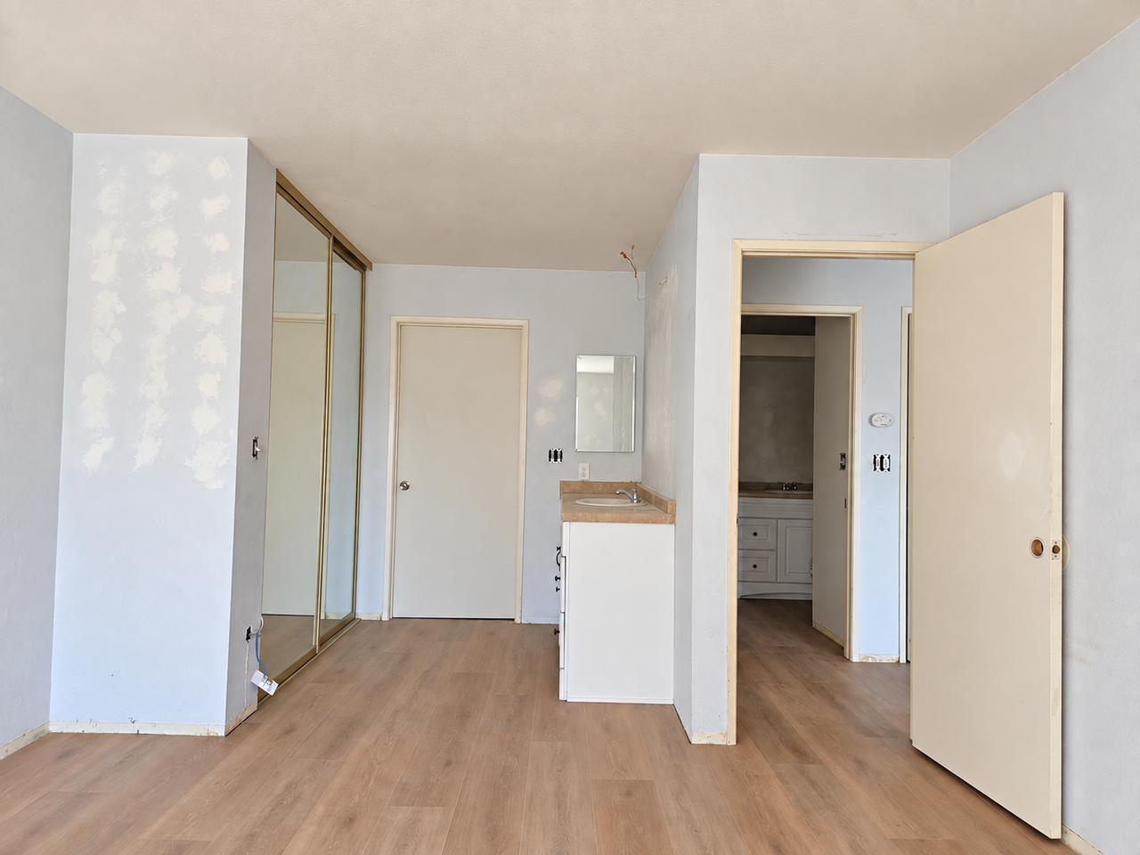13787 Mango Dr - Photo 7 of 11