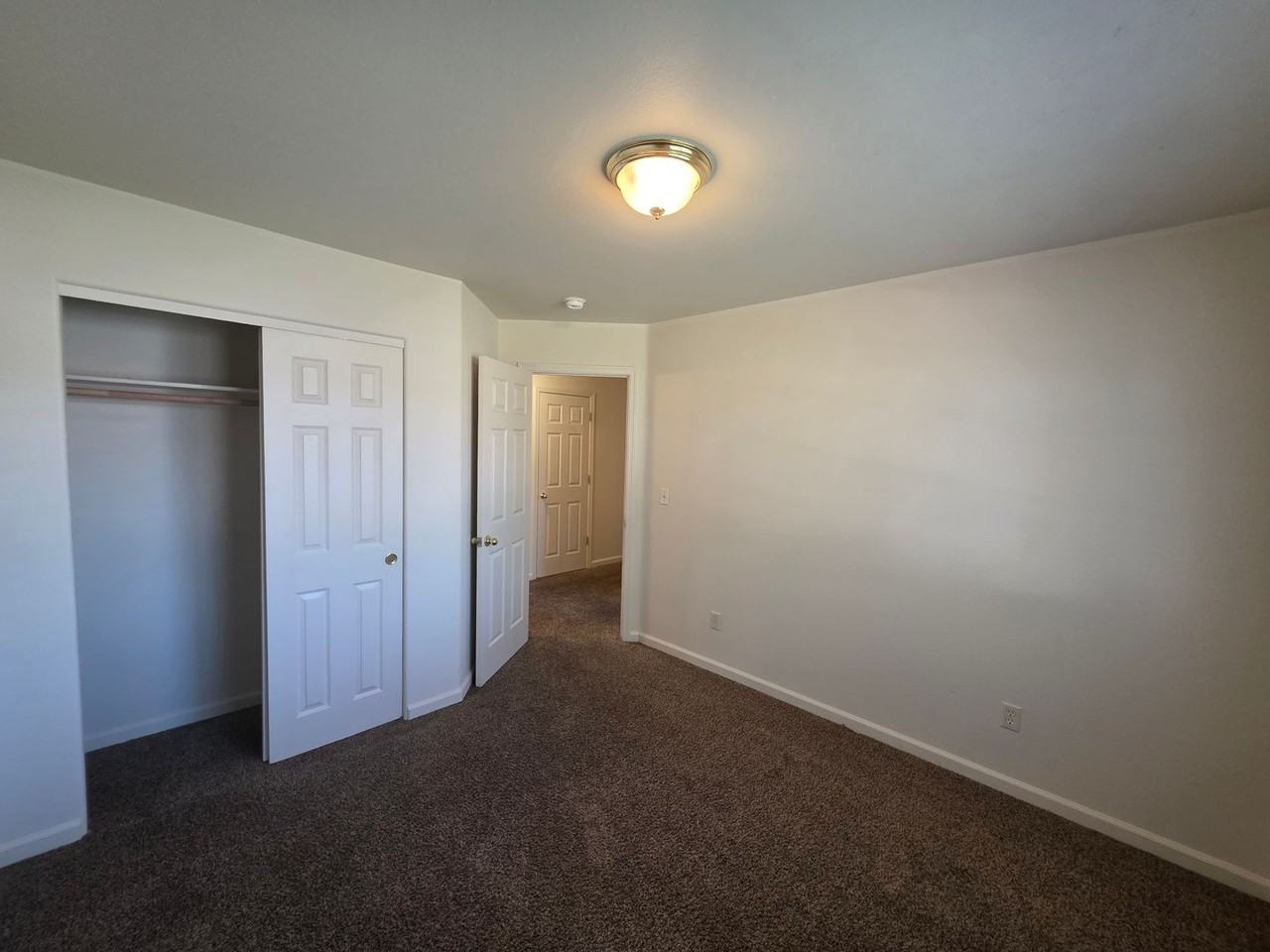 2117 Fort Bridger Rd - Photo 5 of 8