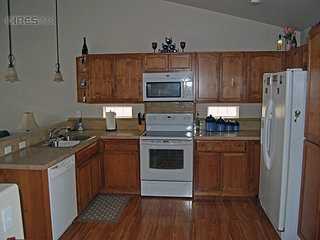 1850 E 9th St - Photo 4 of 13