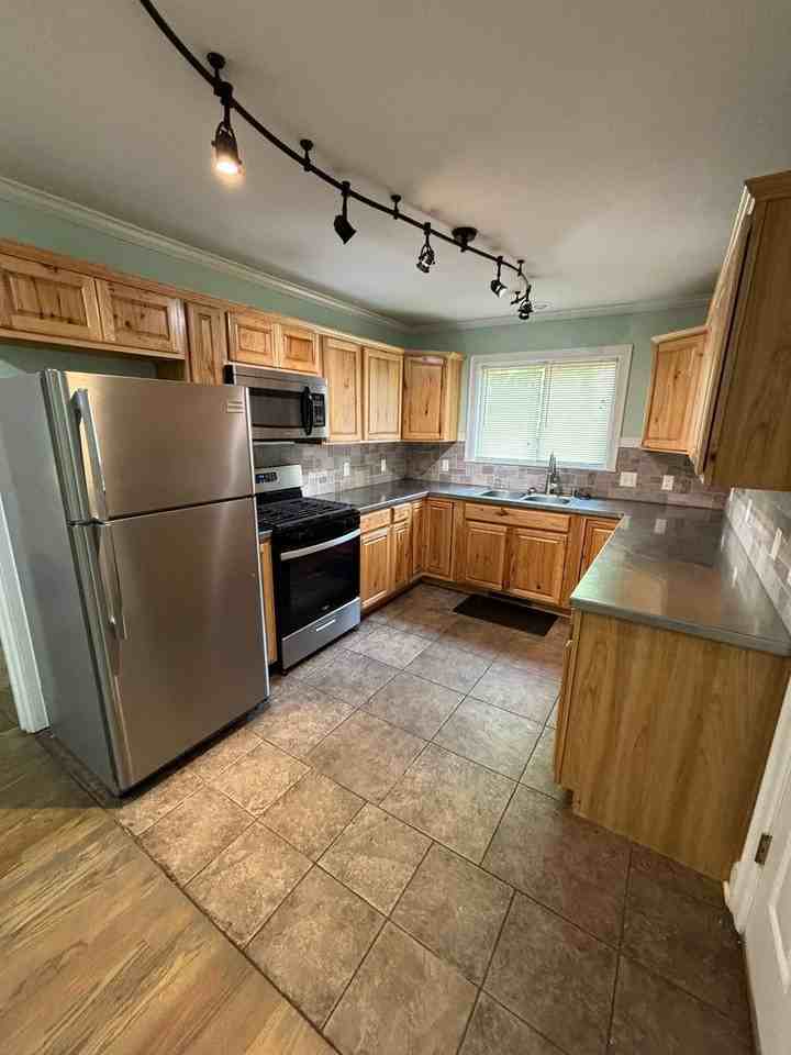 2010 W Ora Dr - Photo 4 of 13