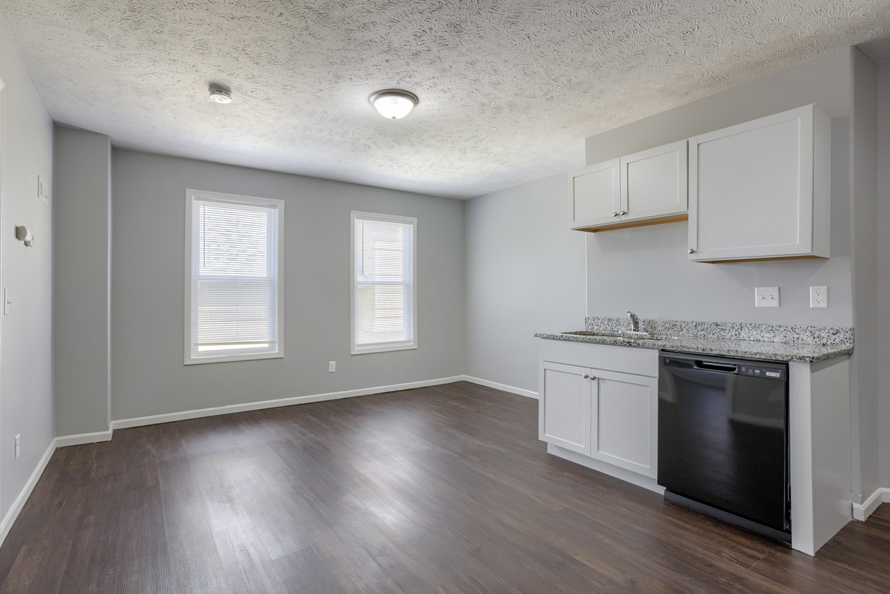 2233 South 20th Street - Photo 5 of 23