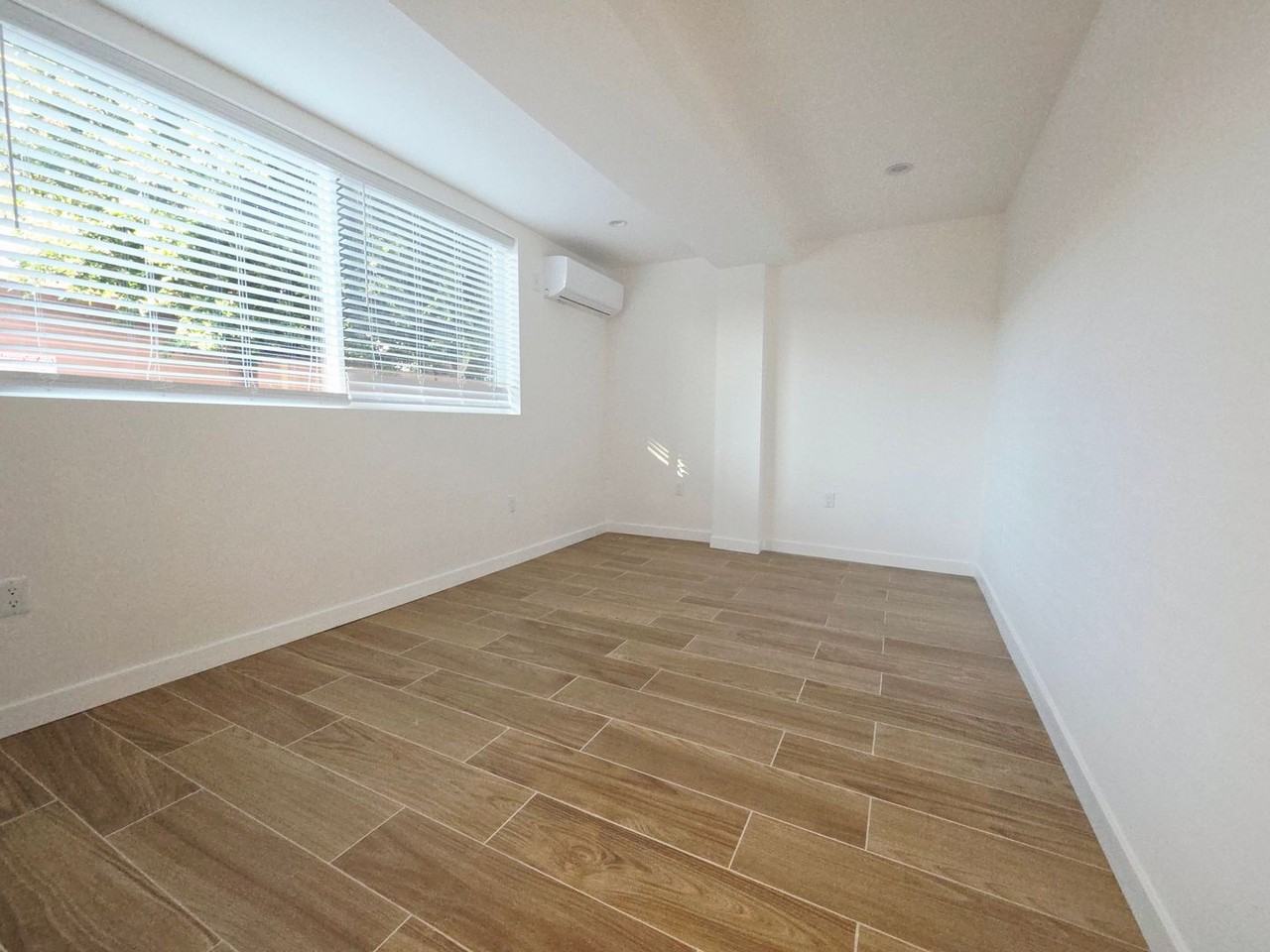 DNA Apartments 13425 Vanowen LLC - Photo 2 of 15