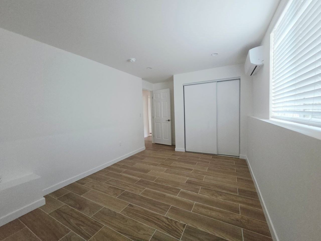 DNA Apartments 13425 Vanowen LLC - Photo 6 of 15