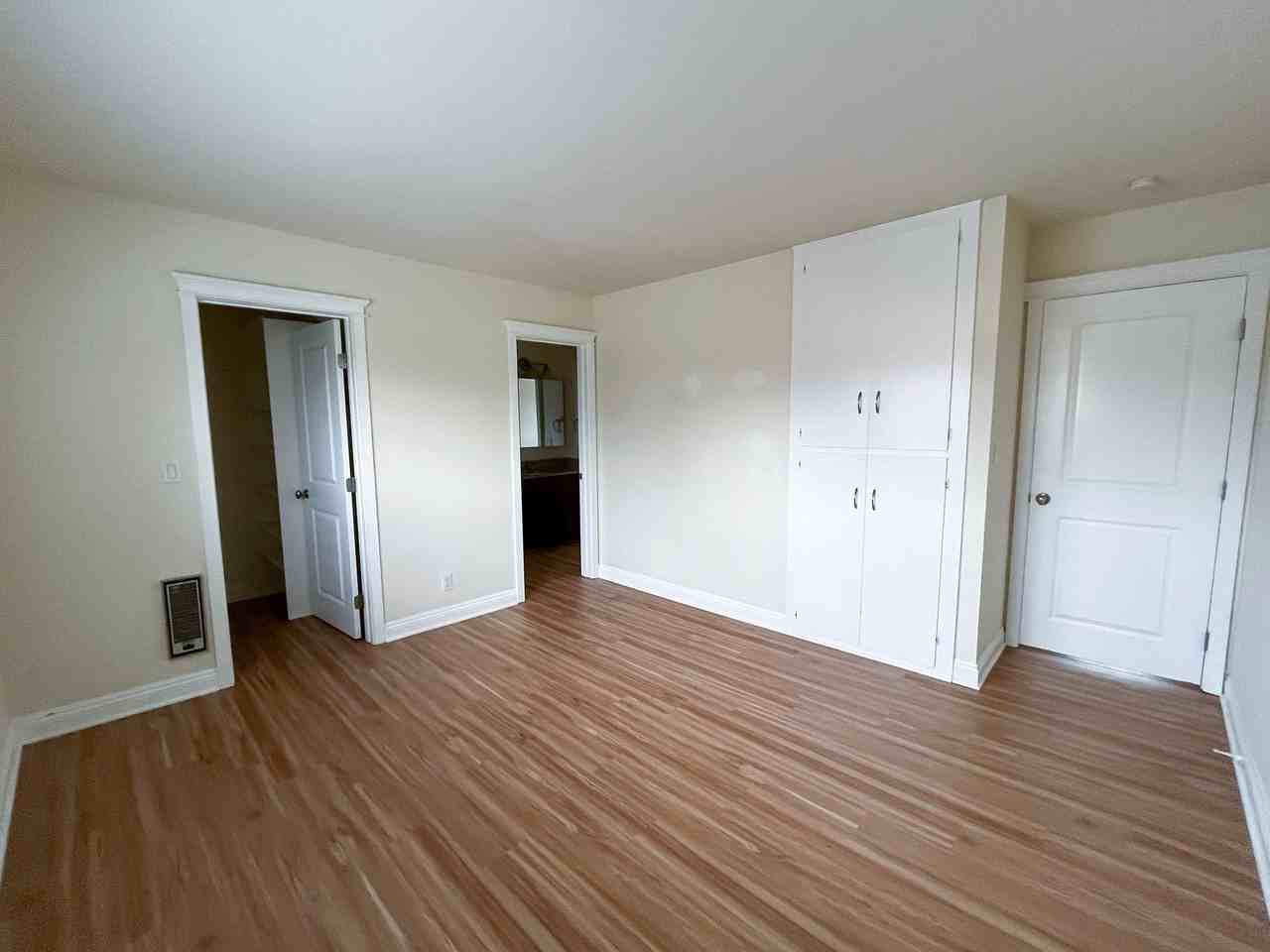 311 W Palm Ave - Photo 4 of 7