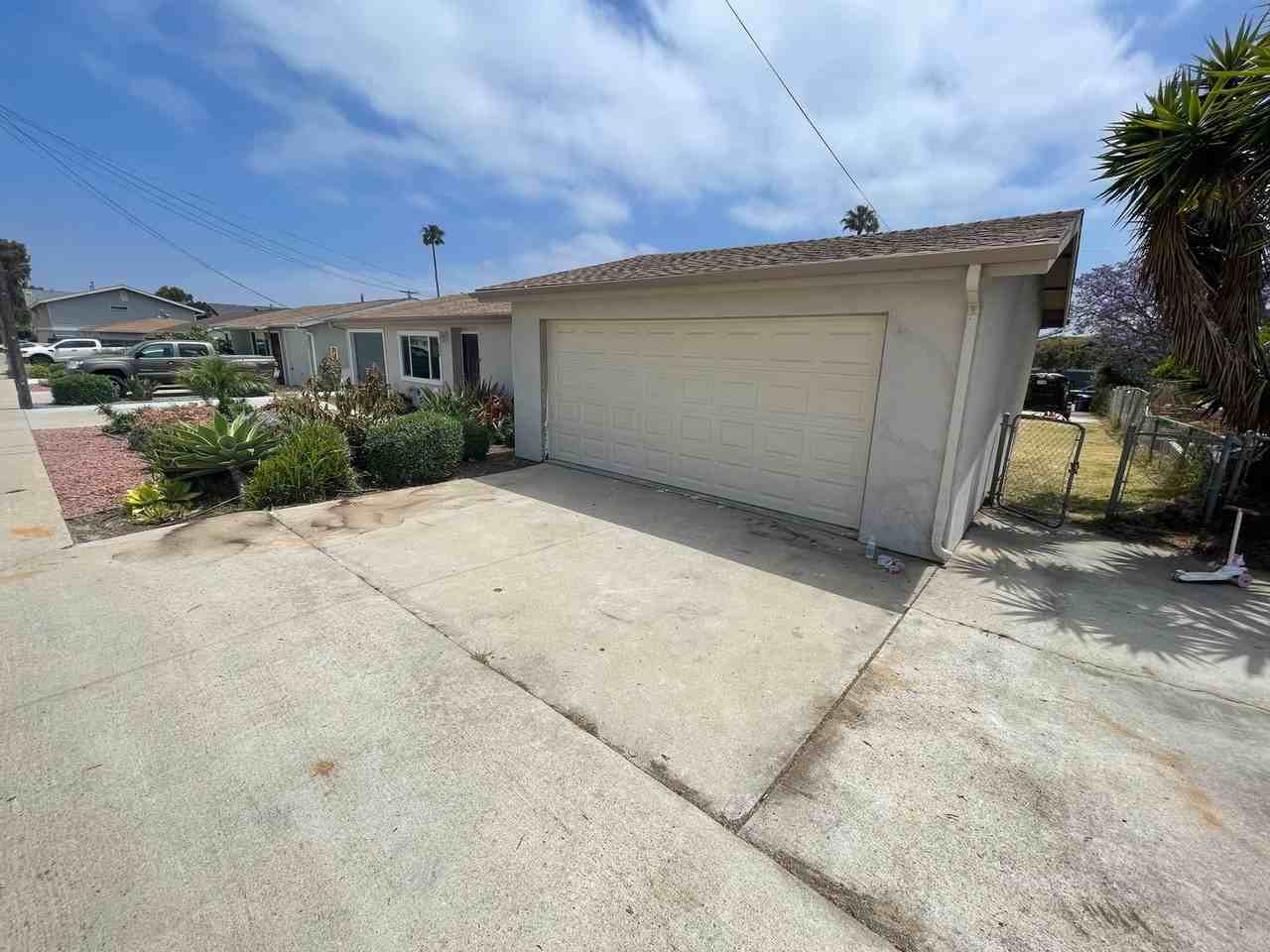 534 Florida St - Photo 4 of 13
