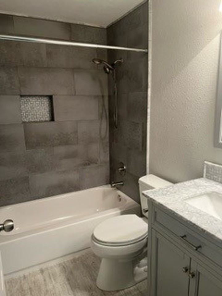 31509 39th Ave Sw - Photo 2 of 8