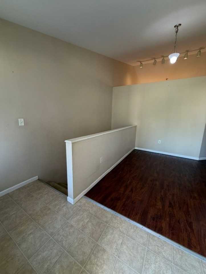 10925 Upland Terrace Dr - Photo 2 of 17