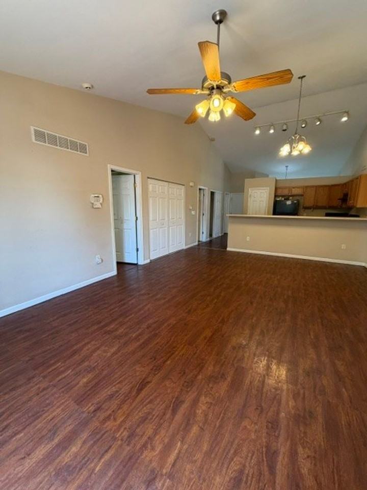10925 Upland Terrace Dr - Photo 6 of 17