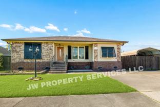 2749 Varnado St - Photo 1 of 1