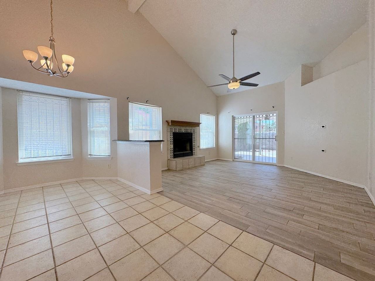 11620 Bunky Henry Ln - Photo 5 of 29