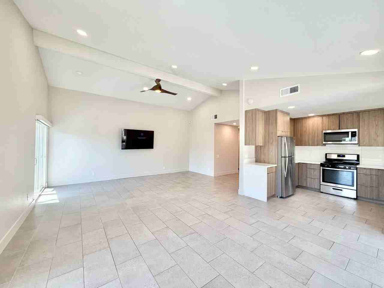 835 S Nueva Vista Dr - Photo 7 of 27
