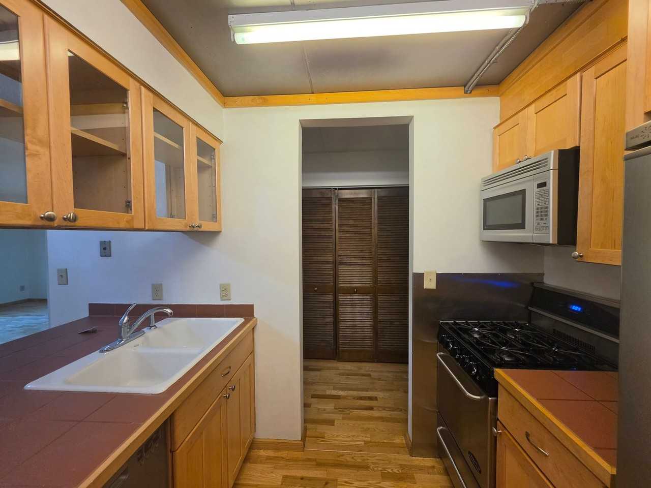 6670 Vernon Ave S - Photo 5 of 13