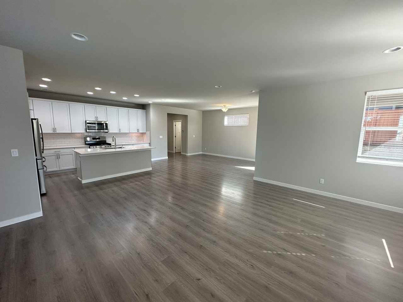7741 20th Ln Se - Photo 4 of 23