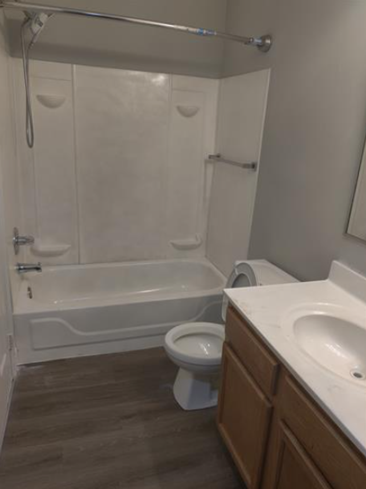 2718 Titan St - Photo 5 of 10