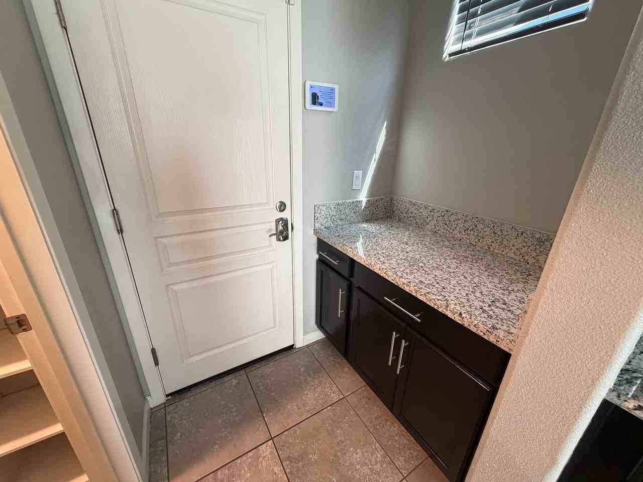 3737 E Myrtle Ave - Photo 7 of 18