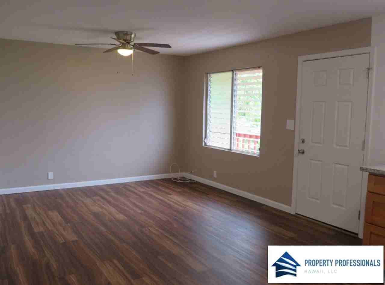 Renovated 2 bedroom apartment in Hilo - Photo 5 of 7