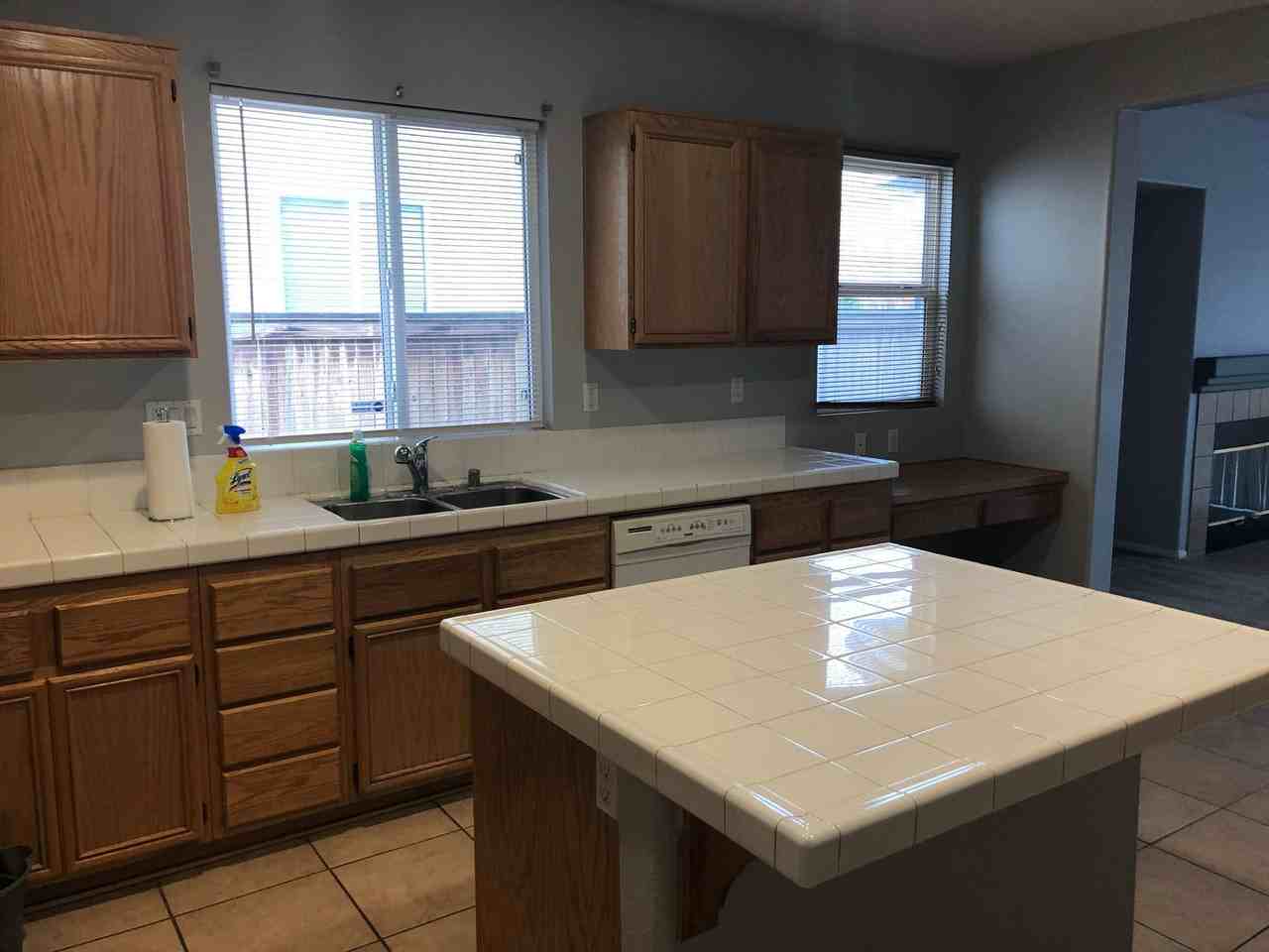 13304 Peashrub Ave - Photo 3 of 6