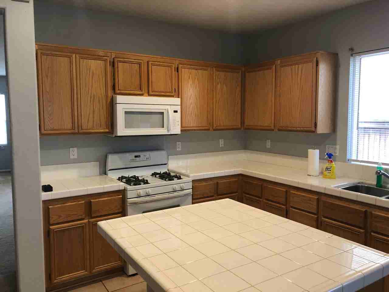 13304 Peashrub Ave - Photo 4 of 6
