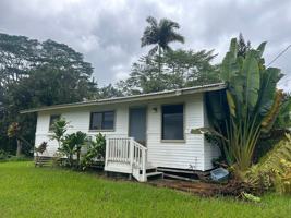 featured image of 17-4046 Kukui Camp Rd