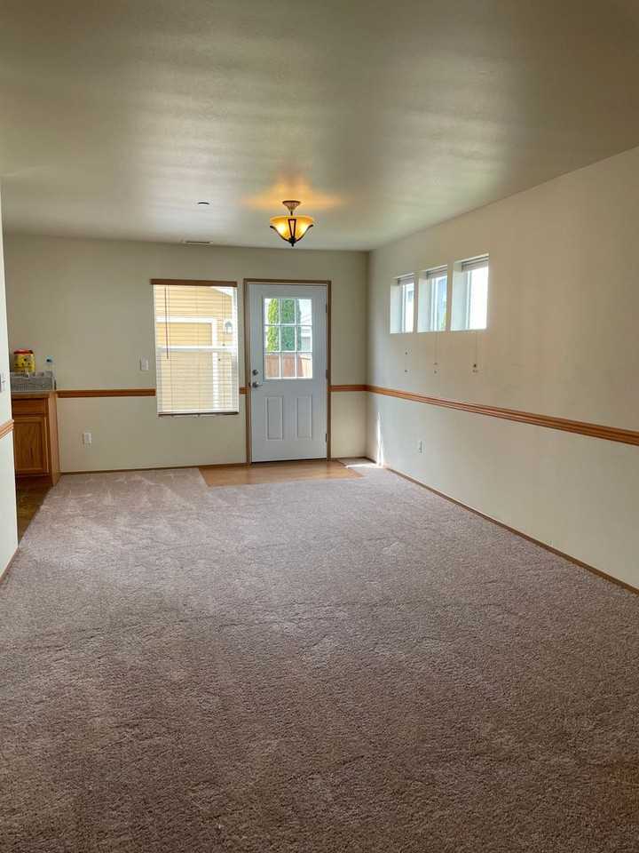 2839 Martin St - Photo 2 of 13