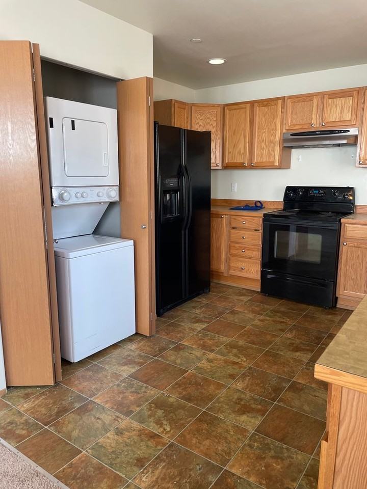 2839 Martin St - Photo 4 of 13