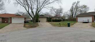 2790 W Primrose Ln - Photo 1 of 1