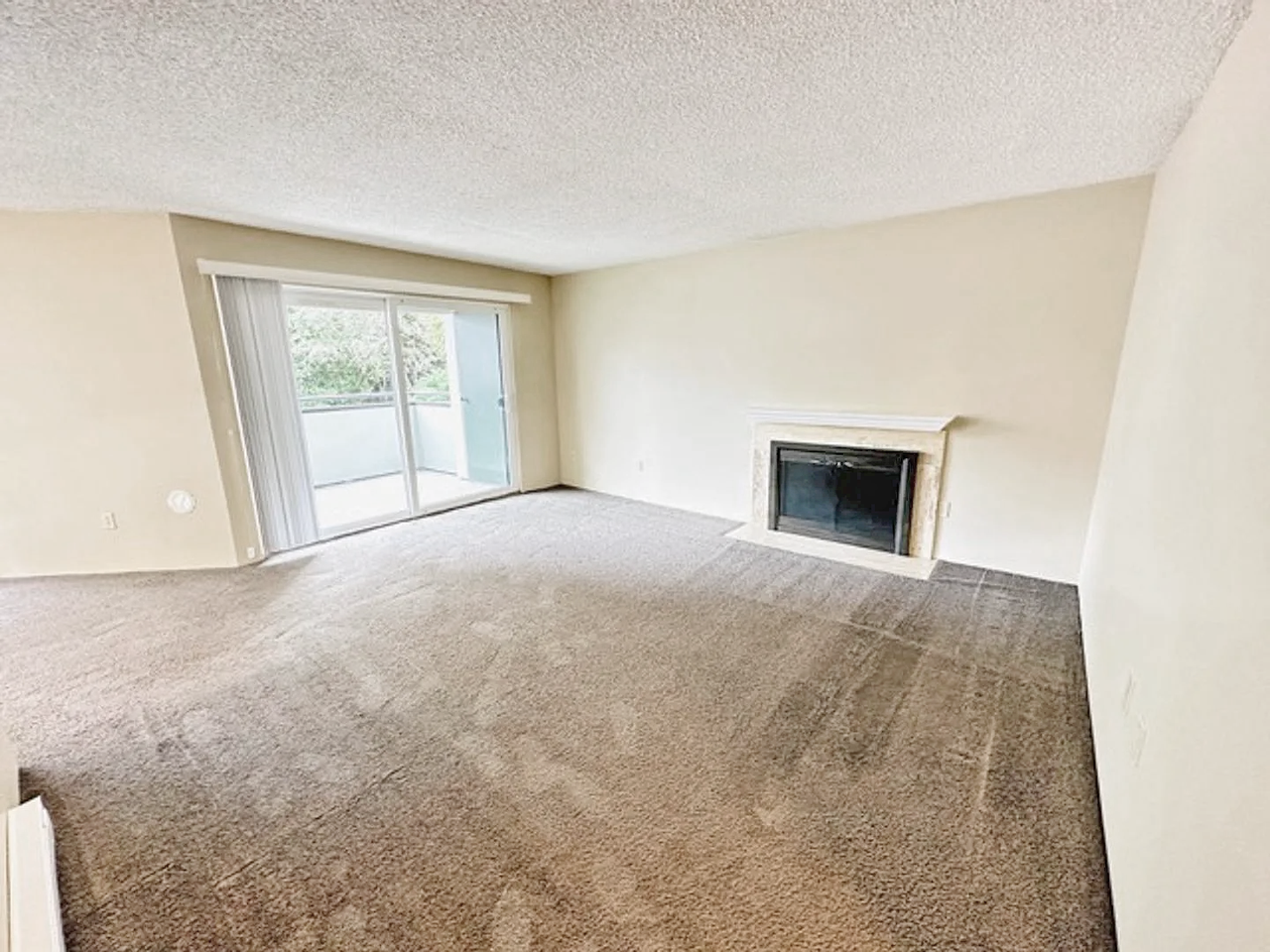 13741 15th Ave Ne - Photo 6 of 16