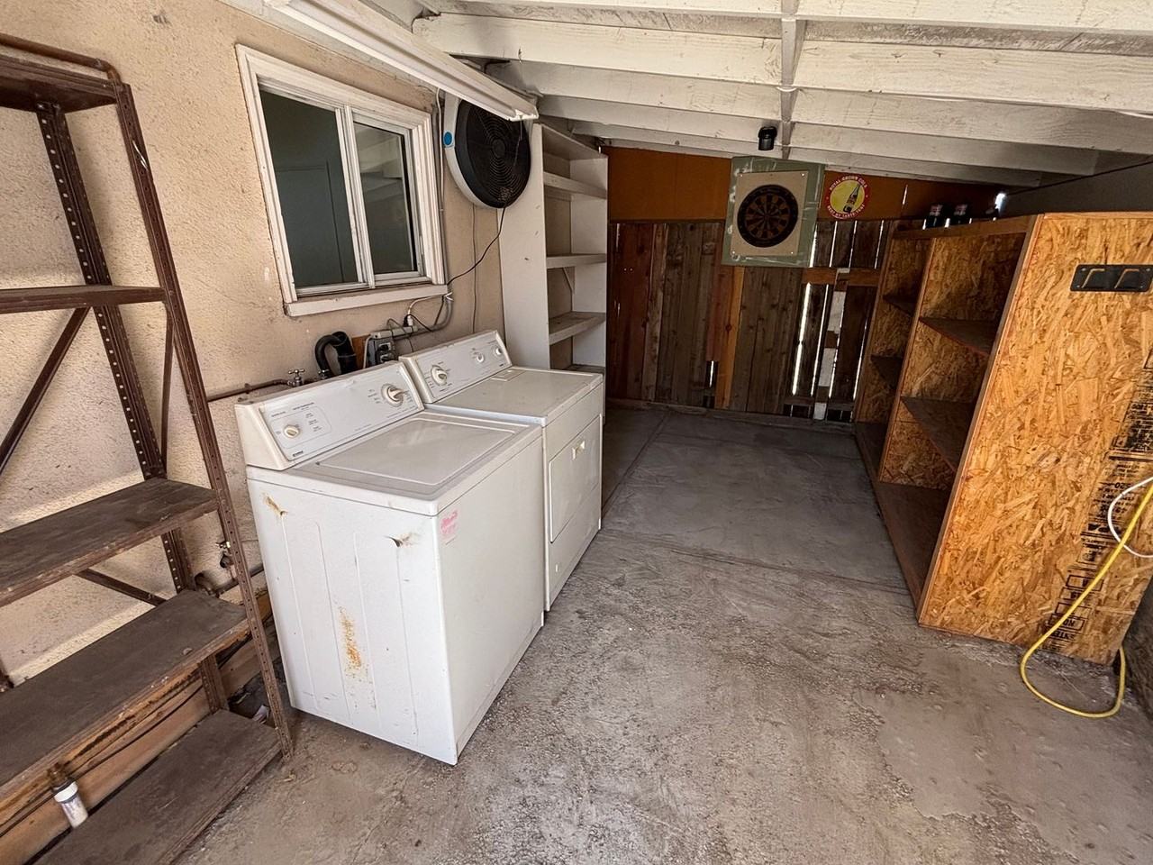 421 E Mill St - Photo 6 of 6
