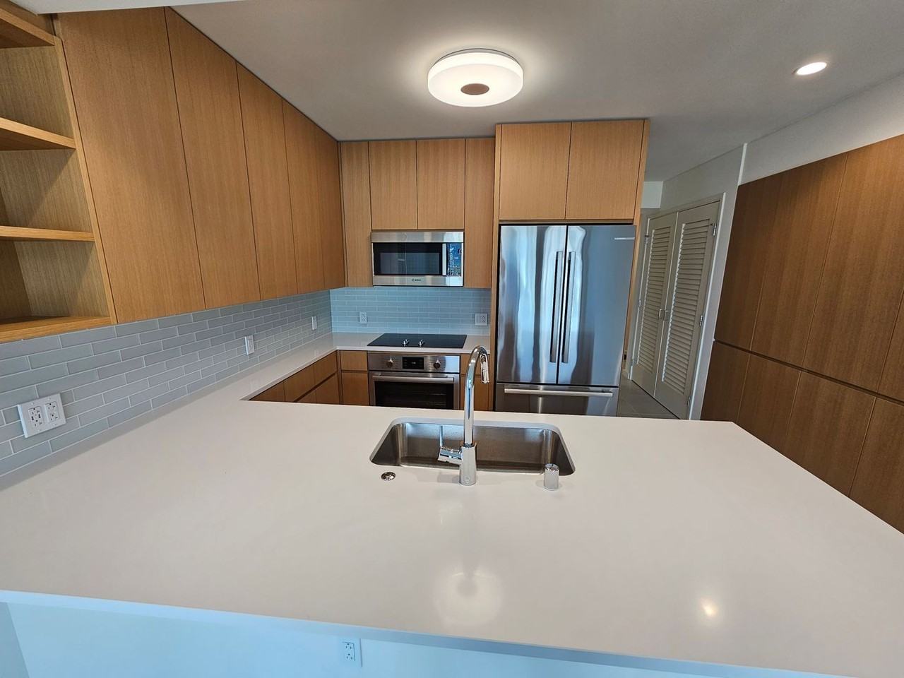 1388 Kapiolani Blvd #2809 - Photo 3 of 24
