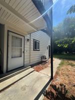 featured image of 1604 N Brook Ct